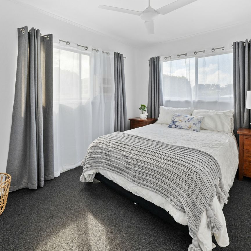 Perfect Family Home in Mount Pleasant - Photo 1