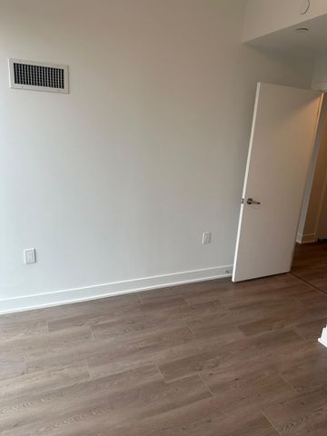 For Lease - 2088 James Street Unit# 911, Burlington, Ontario - Photo 2