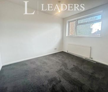 4 bedroom house to rent - Photo 3