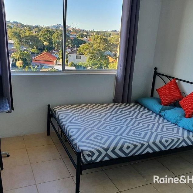 Comfortable Studio Near UNSW & Public Transport - Photo 1