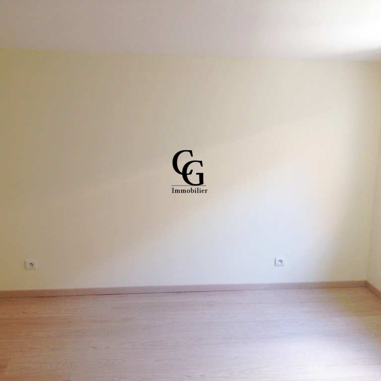 Location Maison 3 pièces 65m² ST SEBASTIEN SUR LOIRE 44230 - Photo 1