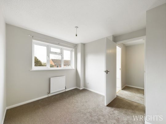 3 bedroom Mid Terraced House - Harwood Close, Welwyn Garden City - Photo 1