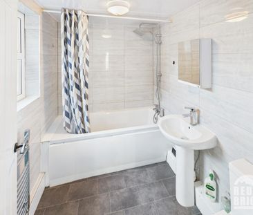 2 bedroom terraced house to rent - Photo 6