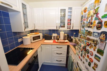 St Albans Road, Babbacombe, Torquay, Devon, TQ1 - Photo 4