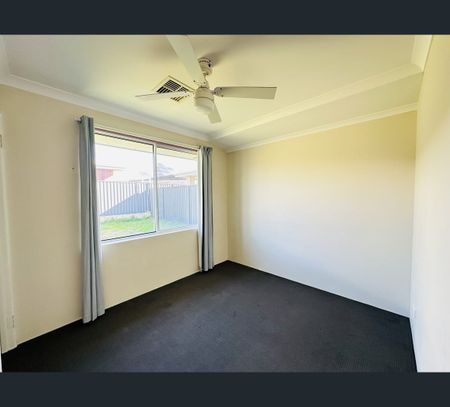 6 Sebago Street, Wellard, WA 6170 - Photo 5