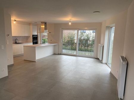 NIEUWBOUW 4-gevel woning, ideaal gelegen in een rustige straat. - Photo 3