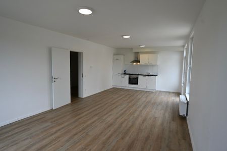 LICHTRIJK INSTAPKLAAR APPARTEMENT MET DUINENZICHT EN MOGELIJKHEID GARAGE - Foto 3