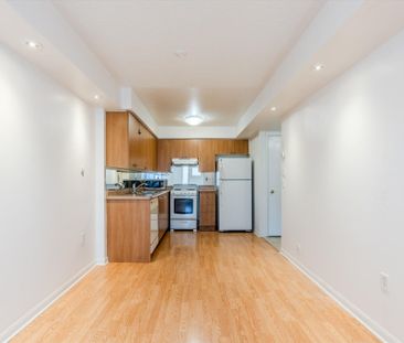 For Lease - 4620 Guildwood Way Unit# 12, Mississauga, Ontario - Photo 4