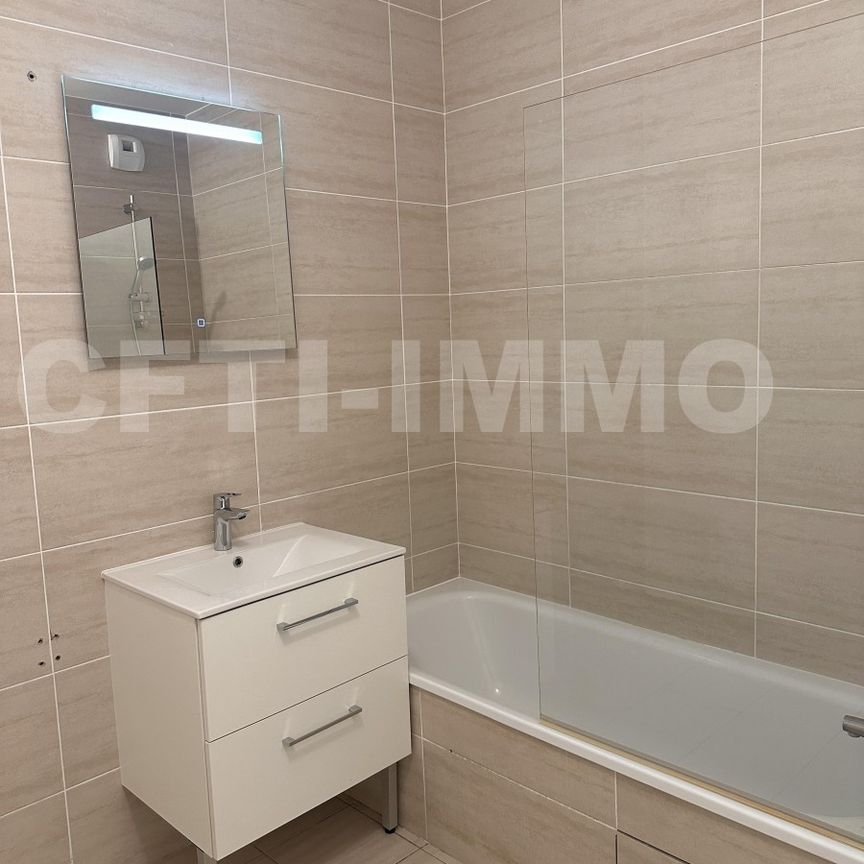 Location Appartement 3 Pièce(s) SAINTE-FOY-LES-LYON (69110) - Photo 1