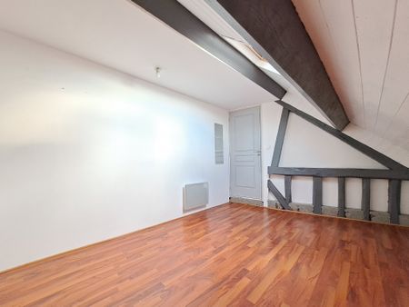 Location Appartement 4 pièces 80m² TROYES 10000 - Photo 5