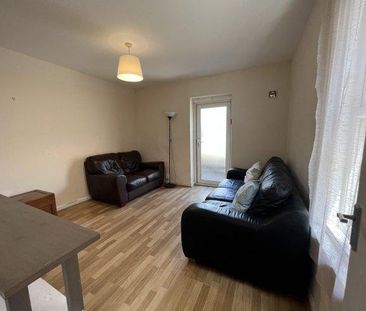 4 bedroom house share to rent - Photo 2