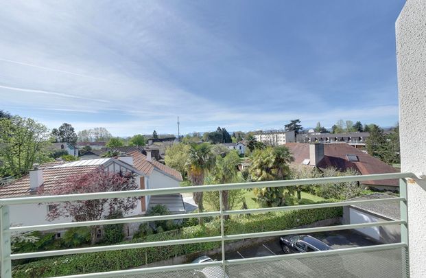 Allées de Morlaas - Appartement 3/4 pièces avec Vue PYRENEES, Balcons Cave et Garage privé, - Photo 1