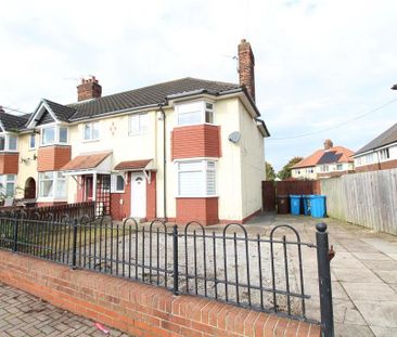 3 bedroom end of terrace house to rent - Photo 3