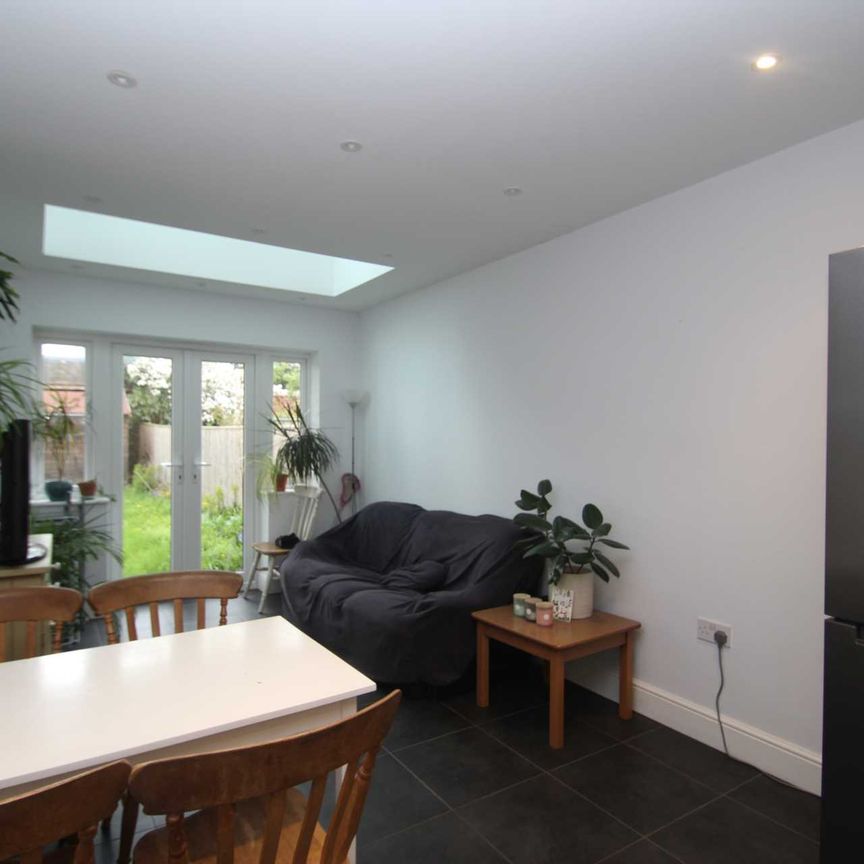 Southfield Road, Oxford, OX4 - Photo 1