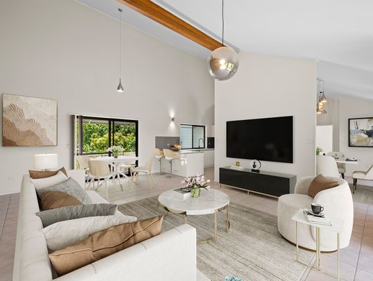 9 Glenalwyn Street, Holland Park QLD 4121 - House For Rent | Domain - Photo 1