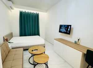 Studio/Γκαρσονιέρα για ενοικίαση - Κέντρο, - Φωτογραφία 2