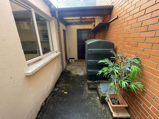 4 Larkstone Street, - Photo 1