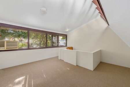 3/11 Rosebank Street, Glebe NSW 2037 - Townhouse For Rent | Domain - Photo 3