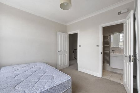 3 bedroom maisonette to rent - Photo 3