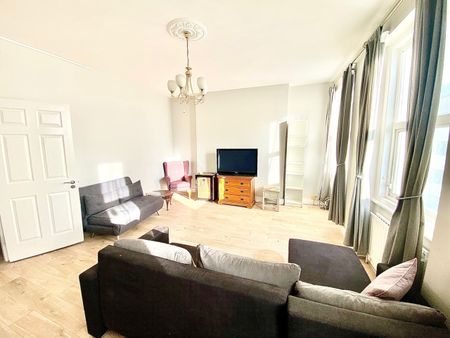 2 Bed Maisonette, Olympia, W14 - Photo 5