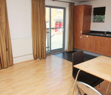 1 bedroom flat to rent - Photo 2