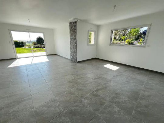 Location maison 6 pièces - 113m² à Locoal mendon (56550) - Photo 1