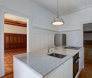 wunderschöne Altbauwohnung mit ganz besonderem Charme - Photo 2