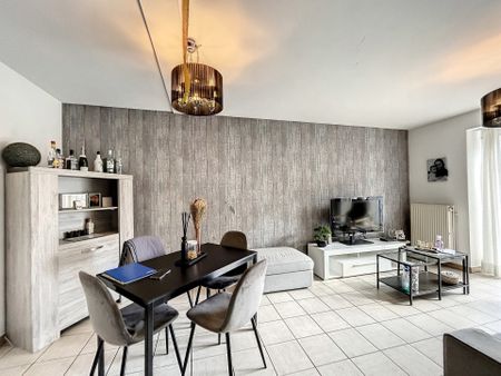 Appartement met 2 slaapkamers in centrum Zomergem - Foto 5