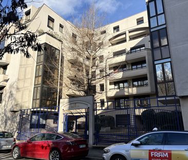 LE KREMLIN BICETRE - Studio meublé 20m² - Photo 6