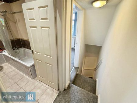 2 bedroom terraced house to rent - Photo 5