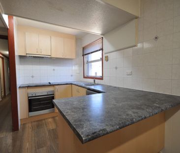 COOKE POINT 3x1 - Charming family home - Photo 1