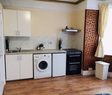 Studio Flat, Grenoble Gardens, N13 - Photo 3