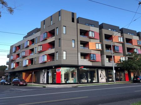 In the heart of Essendon - Photo 5