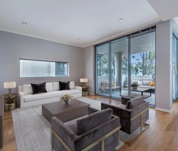 ULTRA STYLISH UNFURNISHED 2 BEDROOM APARTMENT - Photo 1