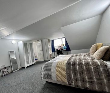 8 Bed Semi-Detached House, Craighill Road, LE2 - Photo 5