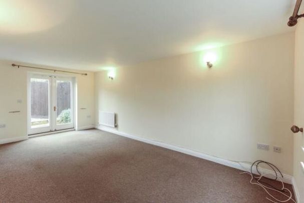 3 Bedroom - Photo 1