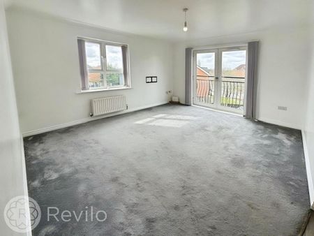 2 bedroom flat to rent - Photo 4
