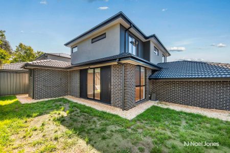 2/8 Fyfe Avenue, RINGWOOD - Photo 5