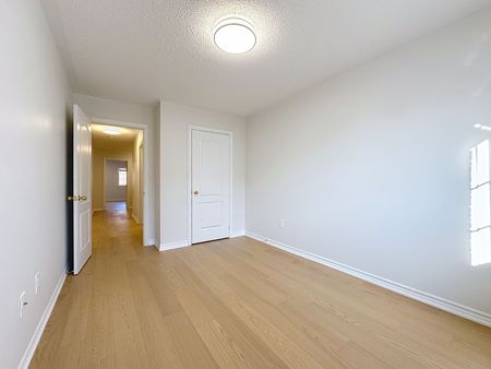 For Lease - 8777 Dufferin Street Unit# 14, Vaughan, Ontario - Photo 4