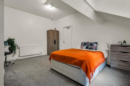 1 bedroom in a house share to rent - Photo 5