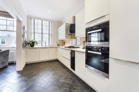 3 bedroom flat to rent - Photo 5