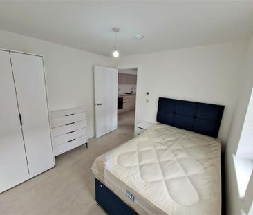 Novel Court, Cheadle - Photo 4