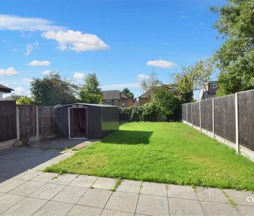 3 bedroom house - semi-detached - Photo 1