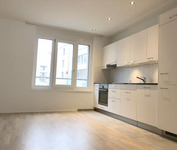 Modern 2.5 room apartment with balcony in a good location in St. Ga... - Photo 3