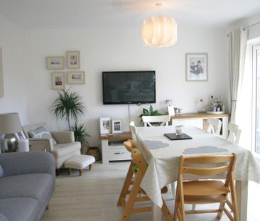 5 bedroom detached house to rent - Photo 2