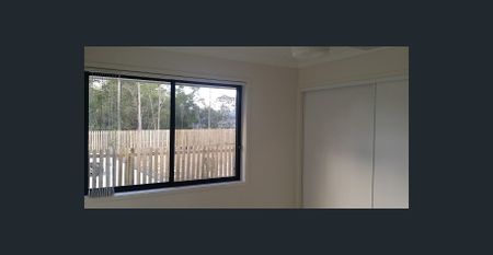 Whisper quiet location - Modern open design home - Photo 4