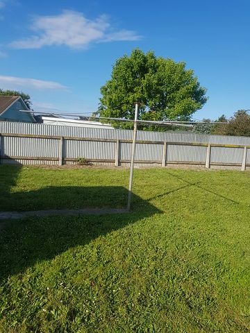 3 BR Home in Havelock North! - Photo 3