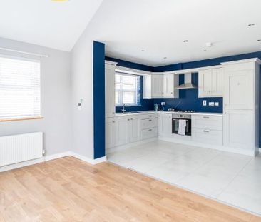 87 Lake Street, Lurgan, BT67 9DX - Photo 5