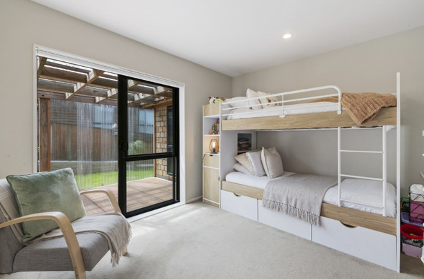 TRANQUIL COMFORT WITH VIEWS OF THE SEA! - Photo 1