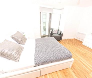 1 bedroom property to rent - Photo 5